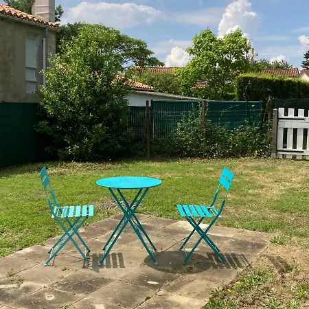 Entre Terre Et Apartment *